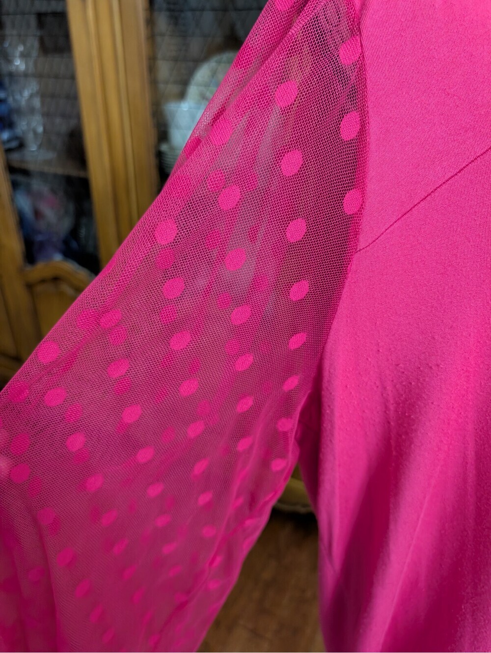 Torrid Super Soft Long Sleeve Sheer Sleeve Hot Pink Knit Top Size 3/3X - Picture 3 of 7